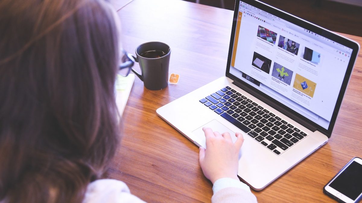 Build an automated affiliate store with Datafeedr